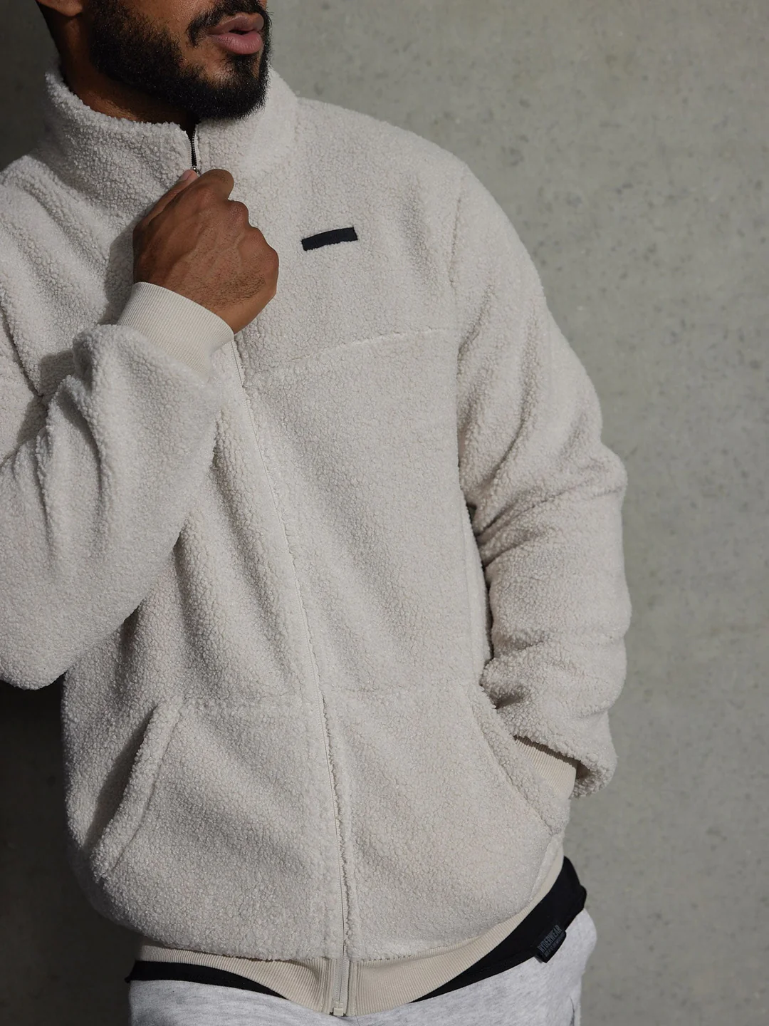 Куртка-бомбер GFX