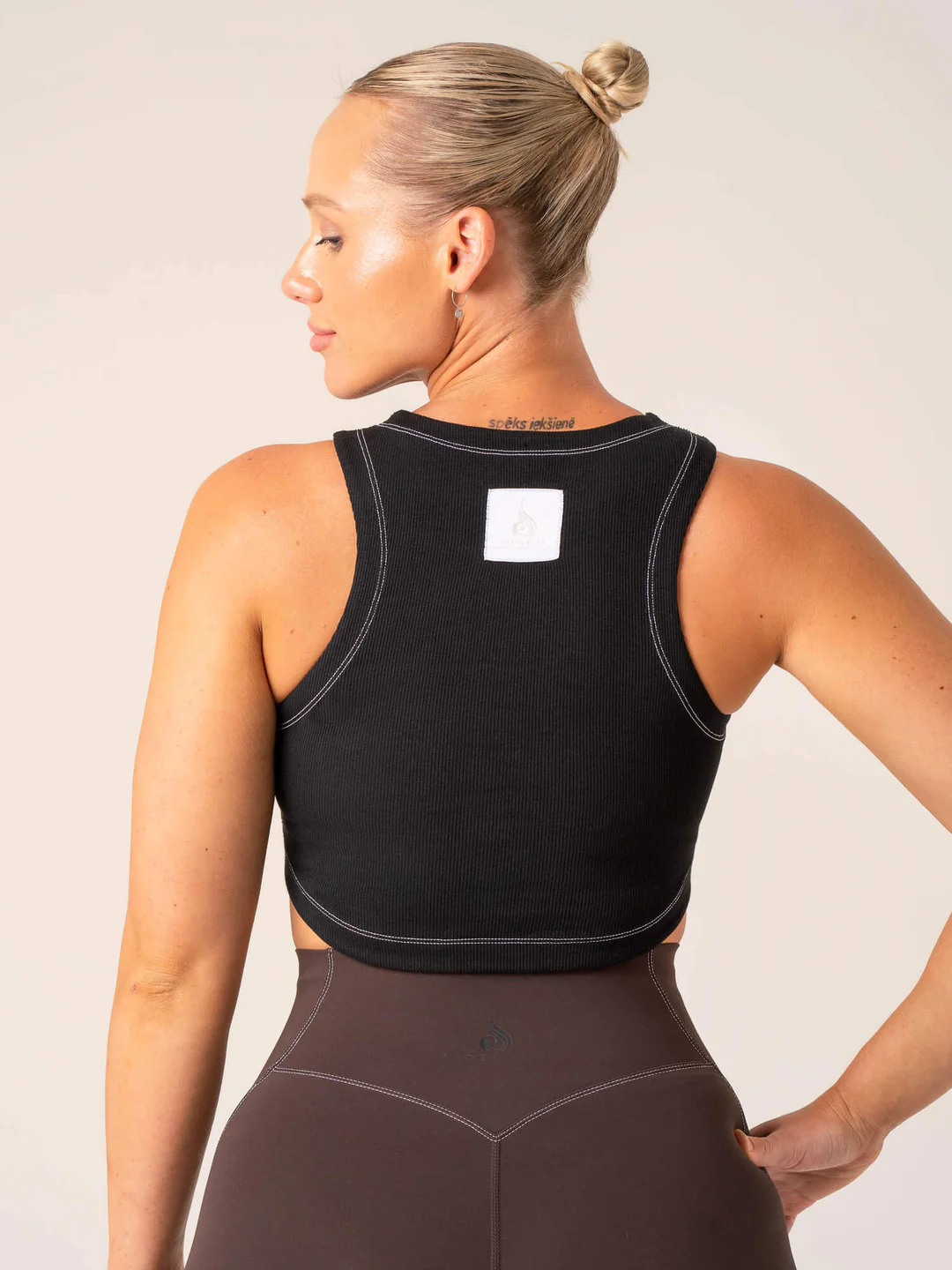 Безшовний топ FPT