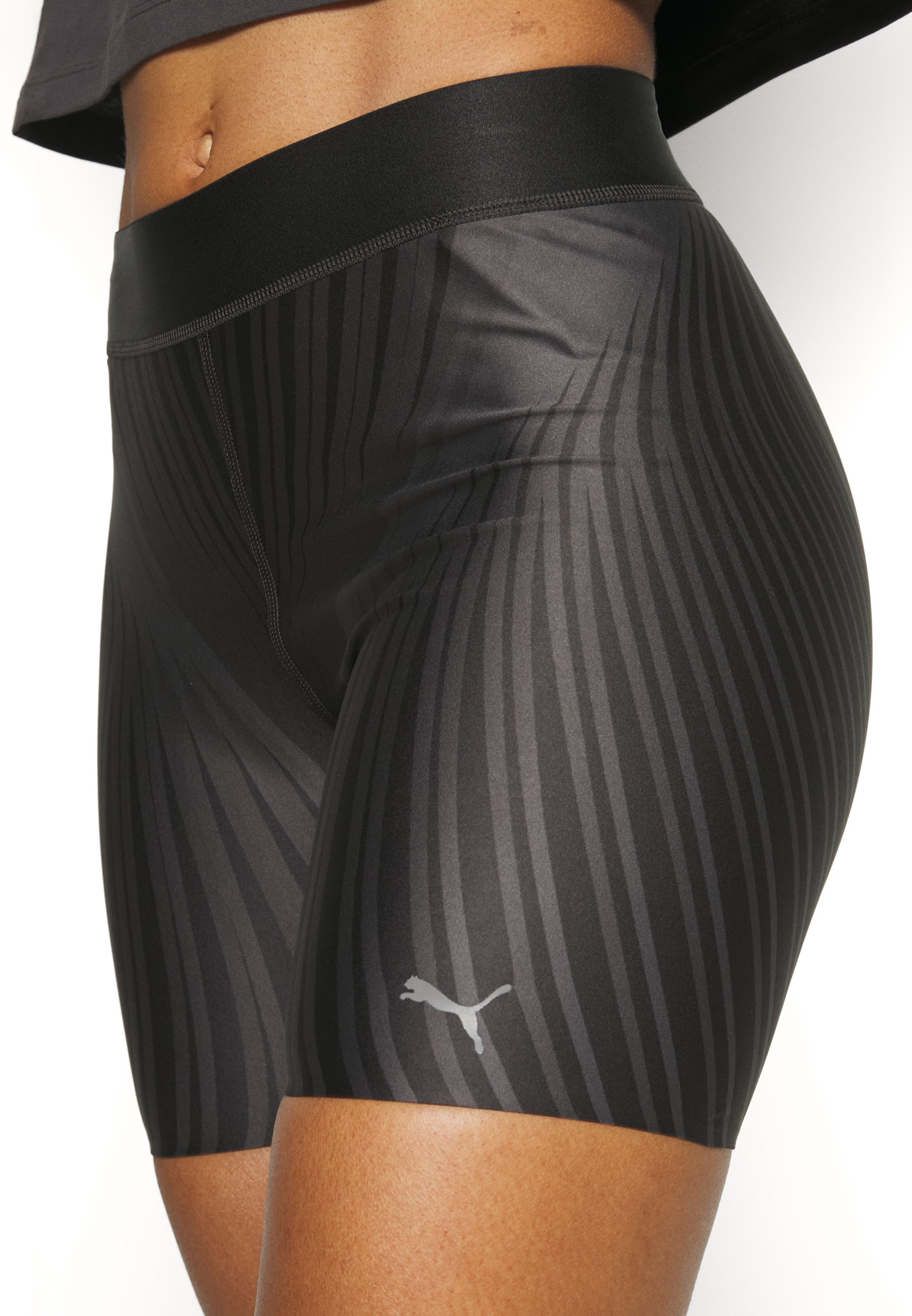 Шорти жіночі Puma Flawless Sculpt 5