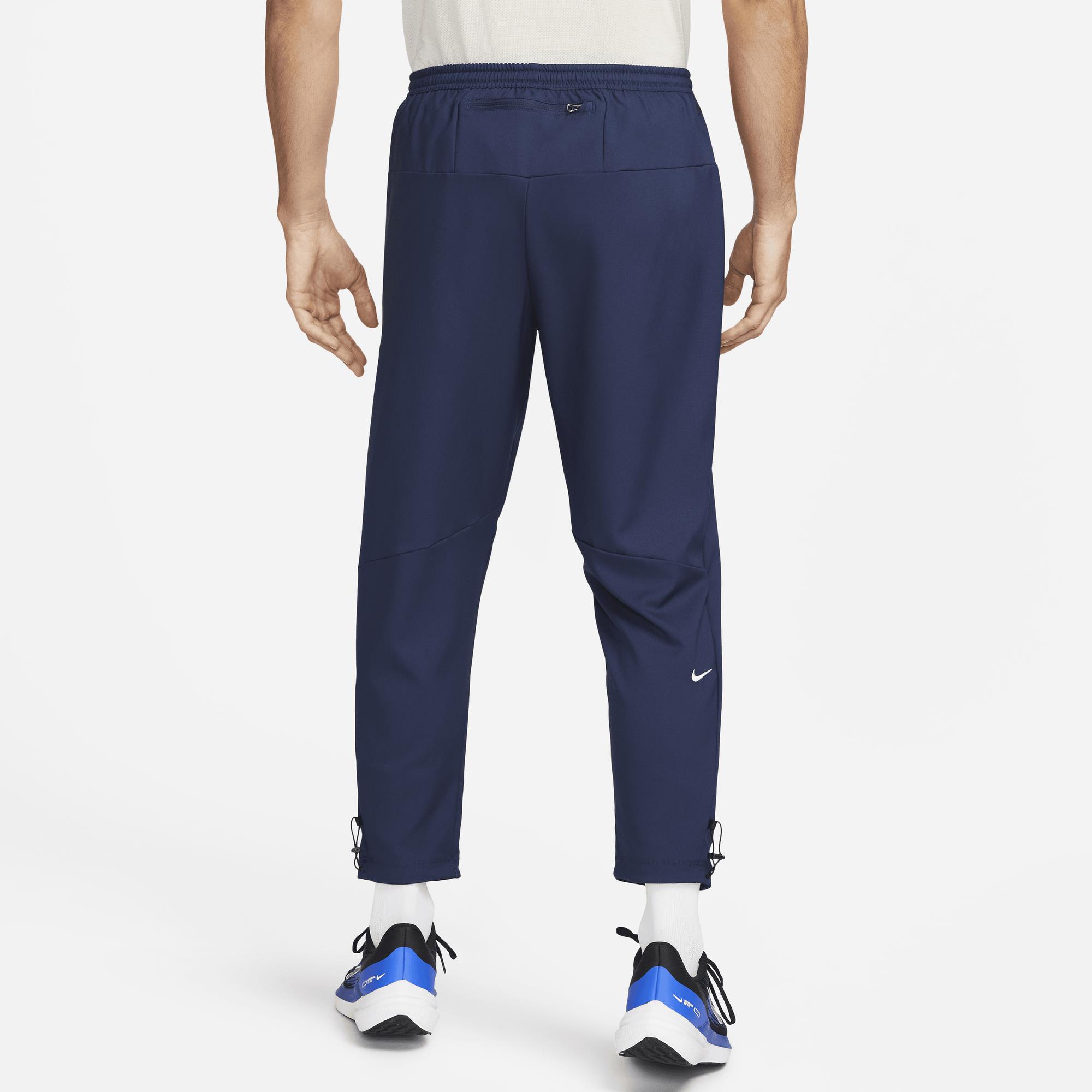 Брюки чоловічі Nike Dri-Fit Running Trousers (FB5503-410)