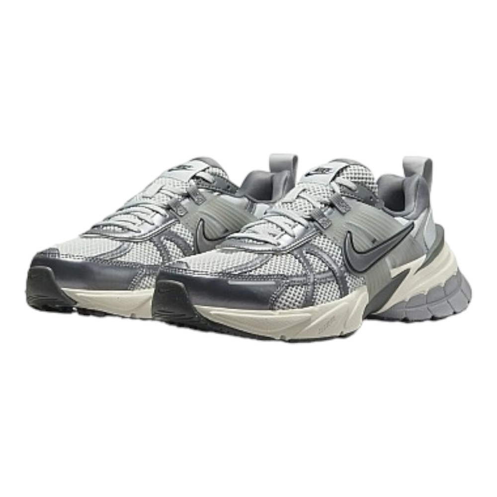 Кросівки для бігу жіночі Nike V2k Run (FD0736-003)