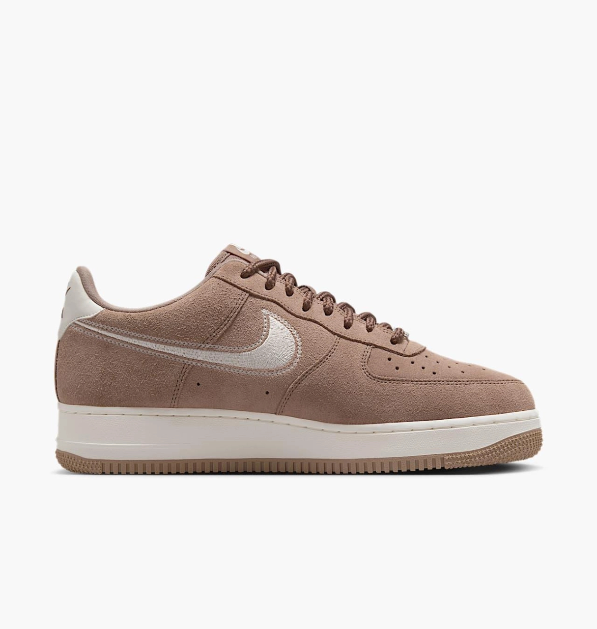 Кросівки чоловічі Nike Air Force 1 07 Lv8 Cob Brown (HJ4465-200)