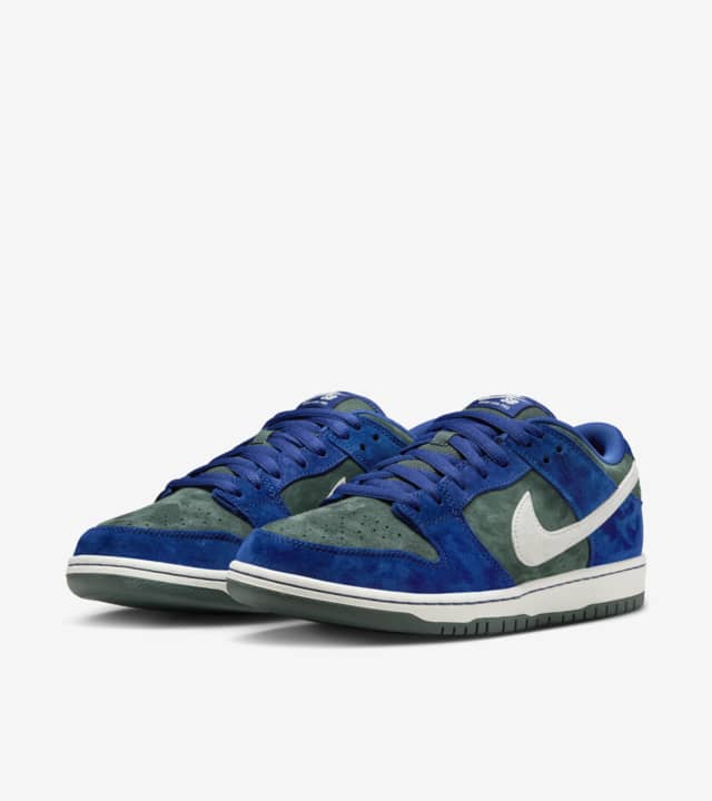 Кросівки чоловічі Nike Sb Dunk Low Pro (HF3704-400)