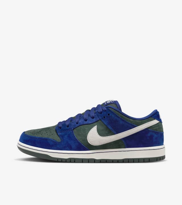 Кросівки чоловічі Nike Sb Dunk Low Pro (HF3704-400)