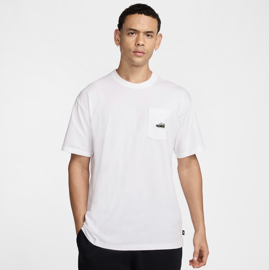 Футболка чоловіча Nike M90 Snkr Patch (HJ0574-100)