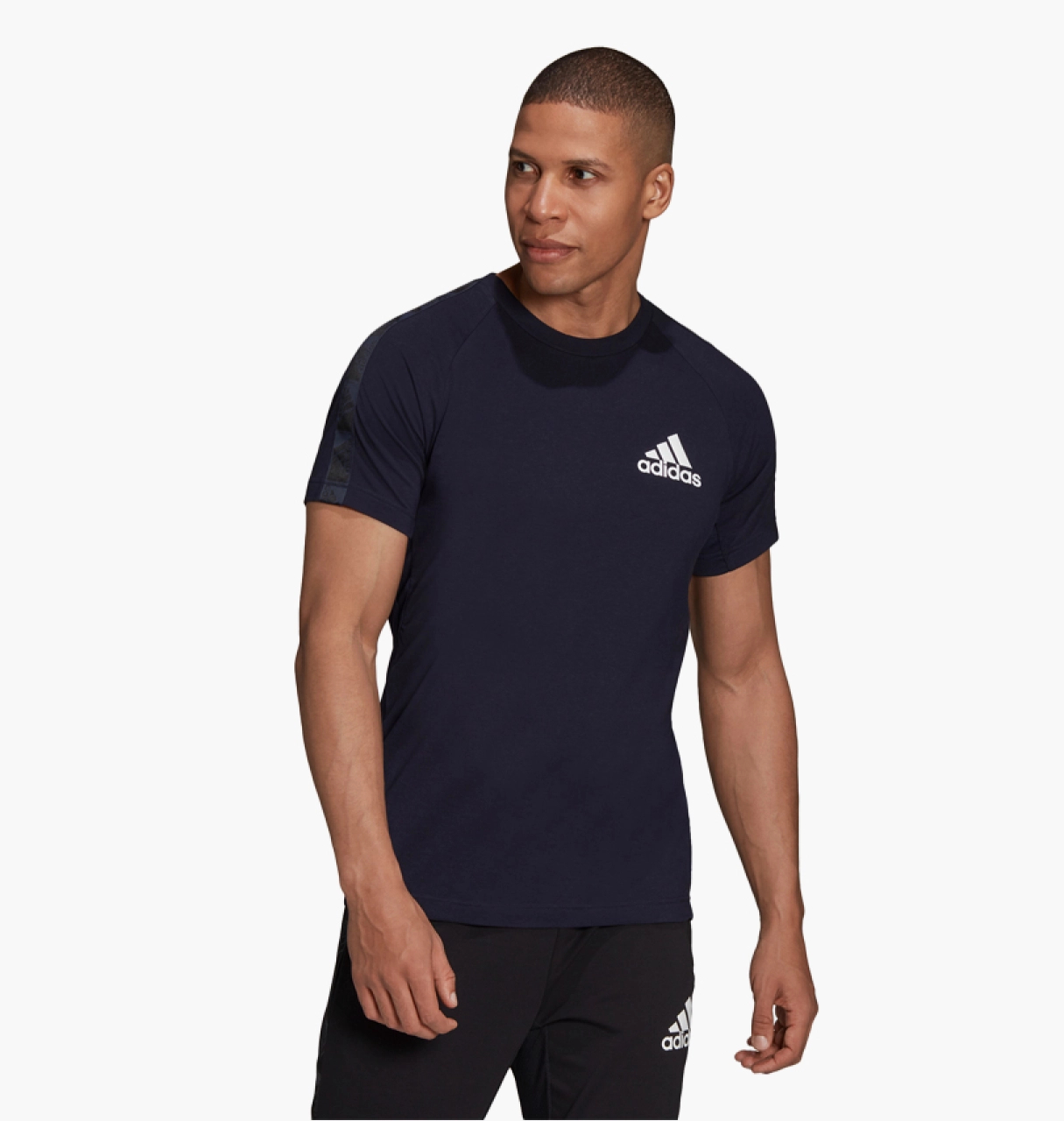Футболка чоловіча Adidas Aeroready Designed To Move Sport Motion Logo T-Shirt Black (H28784)