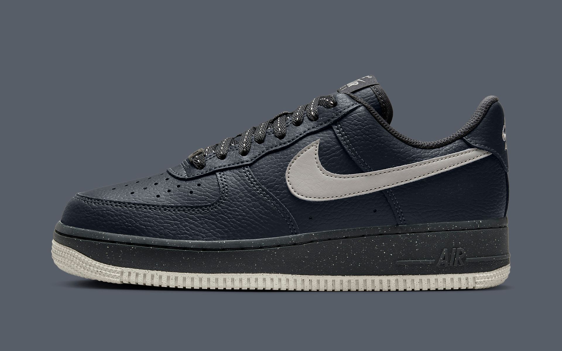 Кросівки чоловічі Nike Air Force 1 07 (FZ4350-001)