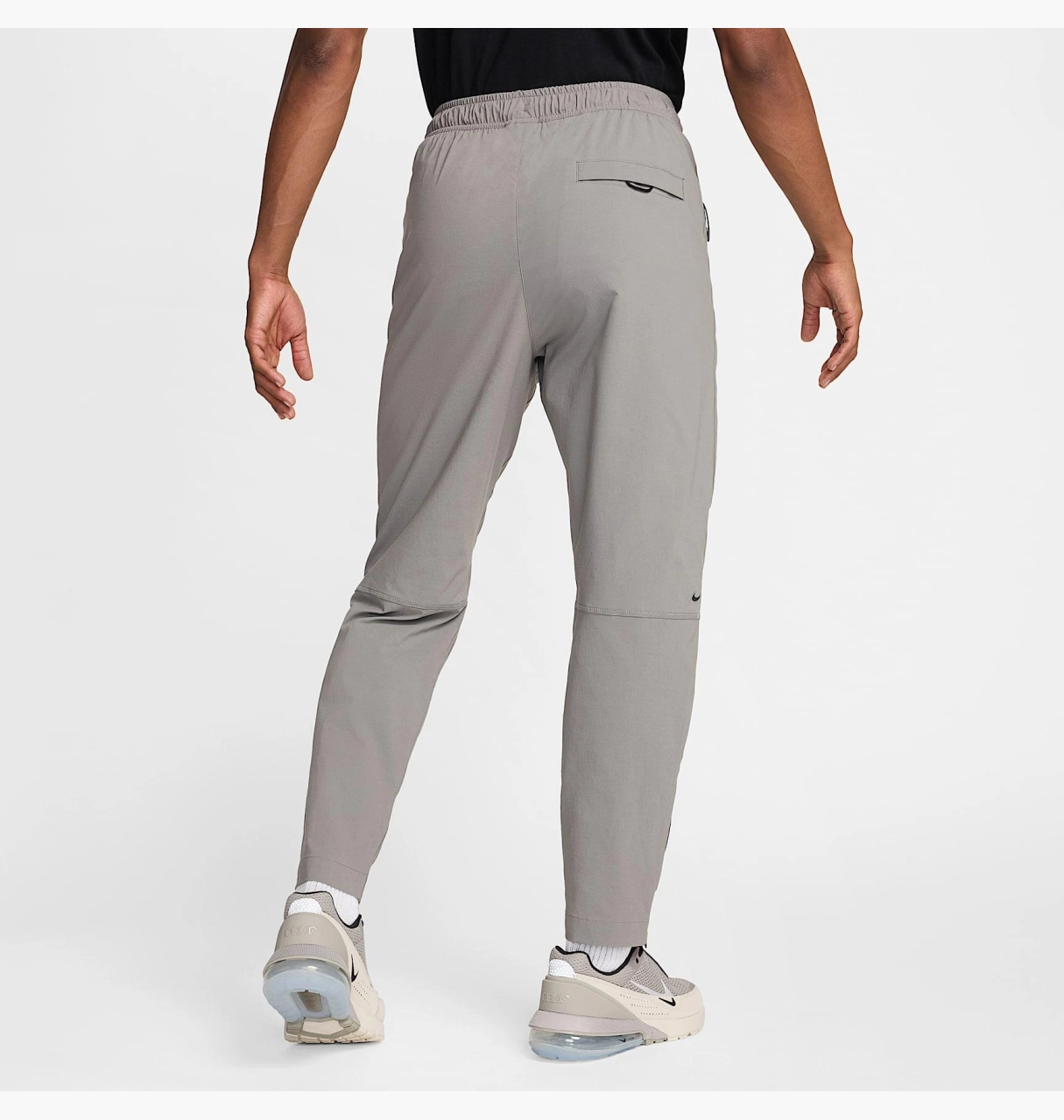 Брюки чоловічі Nike Tech Woven Grey (HM8241-014)