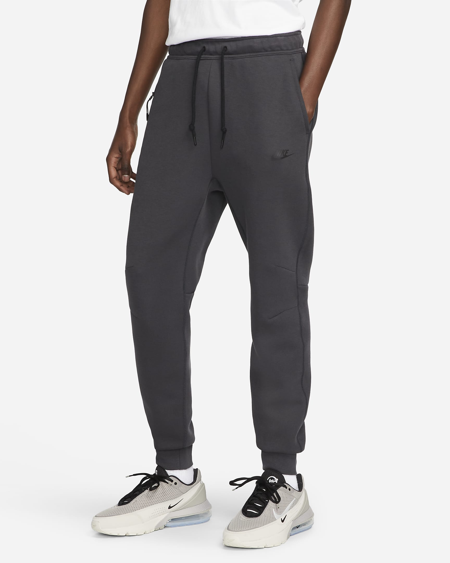 Брюки чоловічі Nike Tech Fleece (FB8002-060)