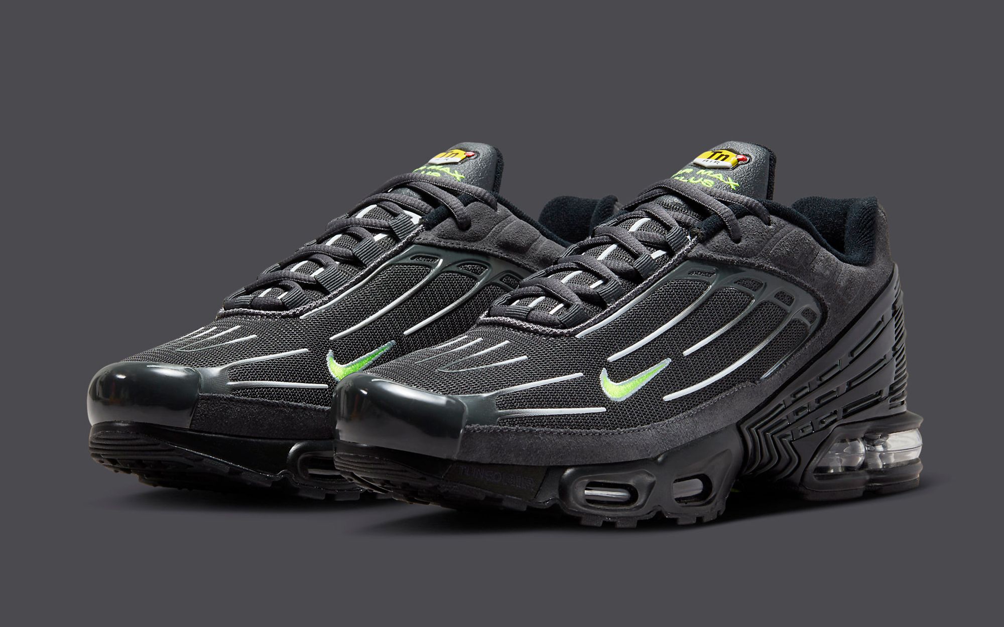 Кросівки чоловічі Nike Air Max Plus 3 (FQ2387-001)