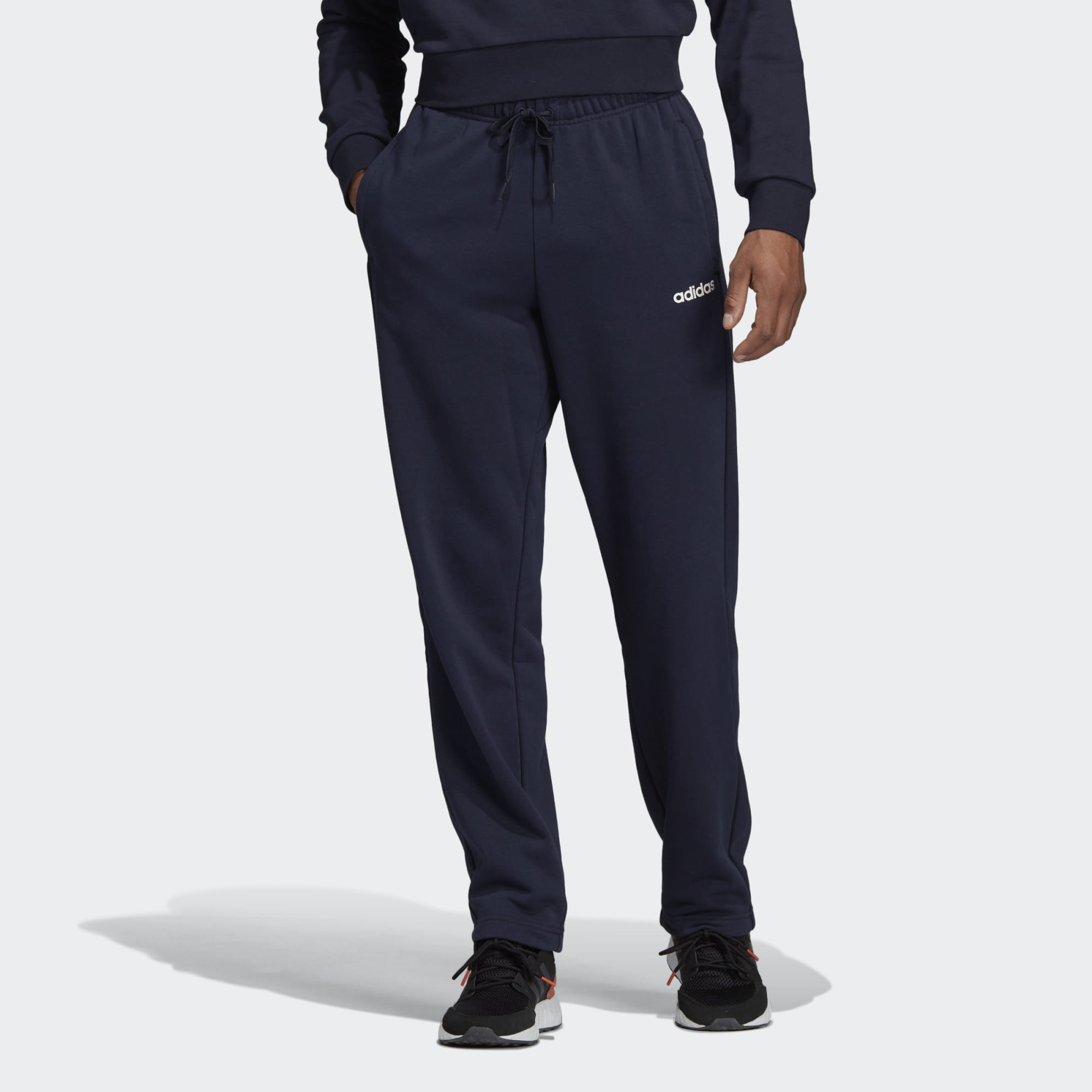 Брюки чоловічі Adidas Essentials (DX3685)