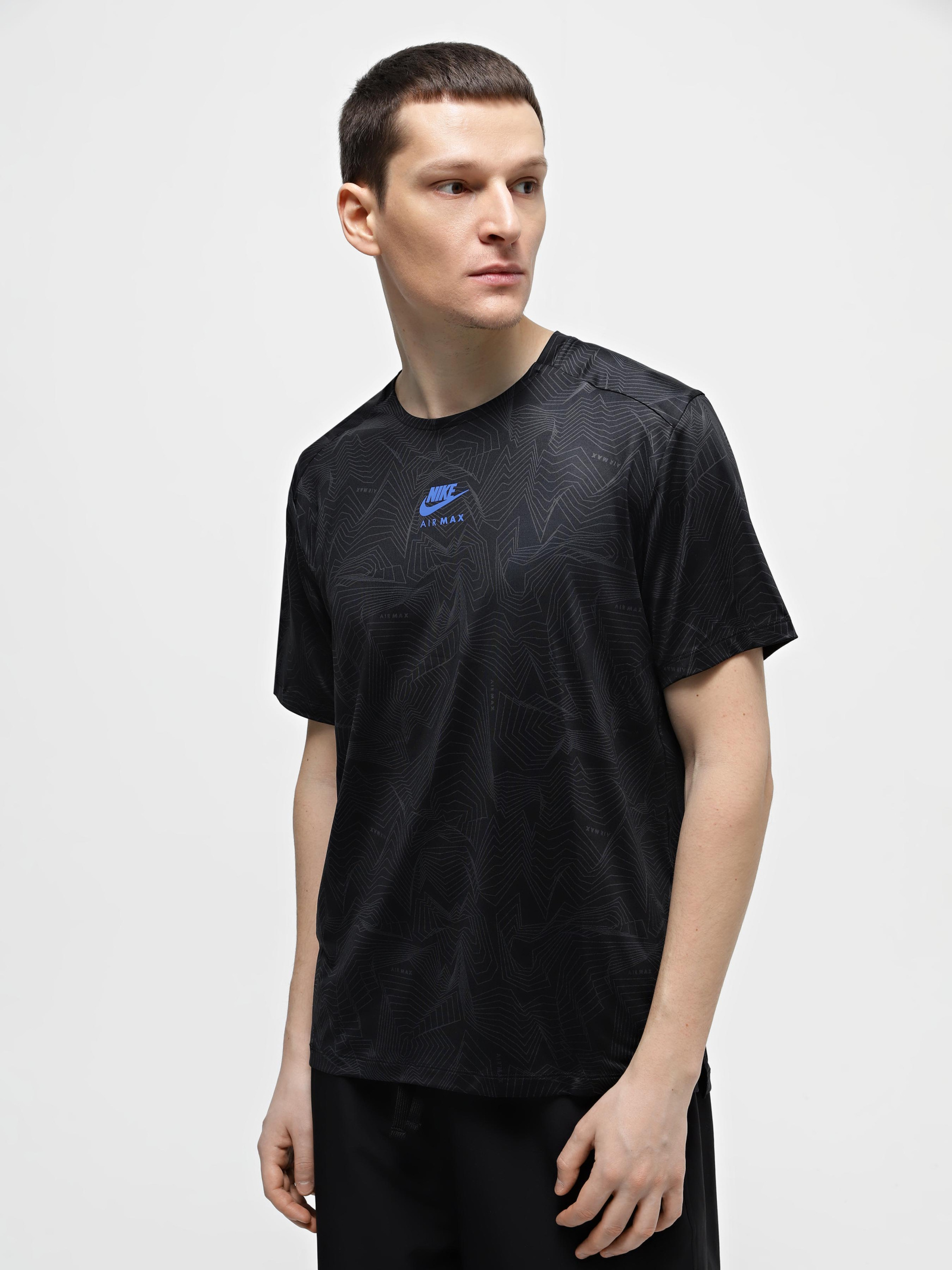 Футболка чоловіча Nike Air Max Performance (FV5596-010)