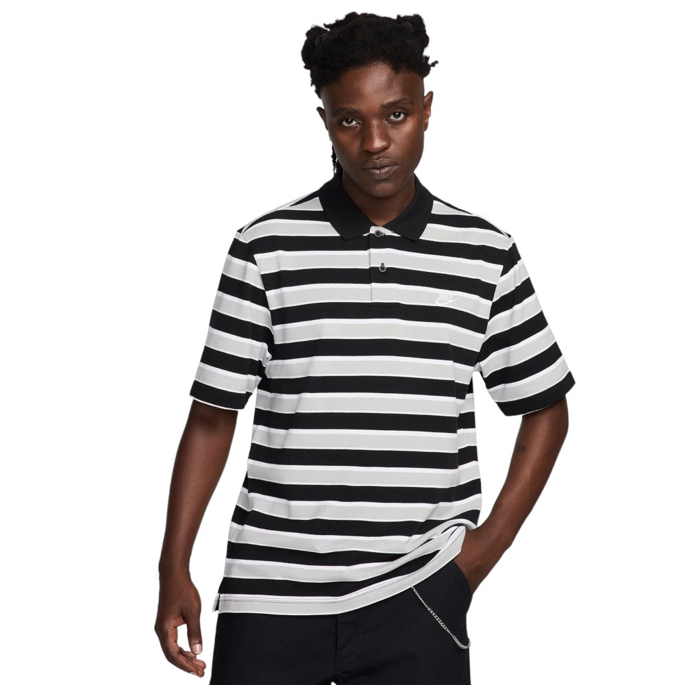 Футболка чоловіча Nike M Nk Club Stripe (FN3896-010)