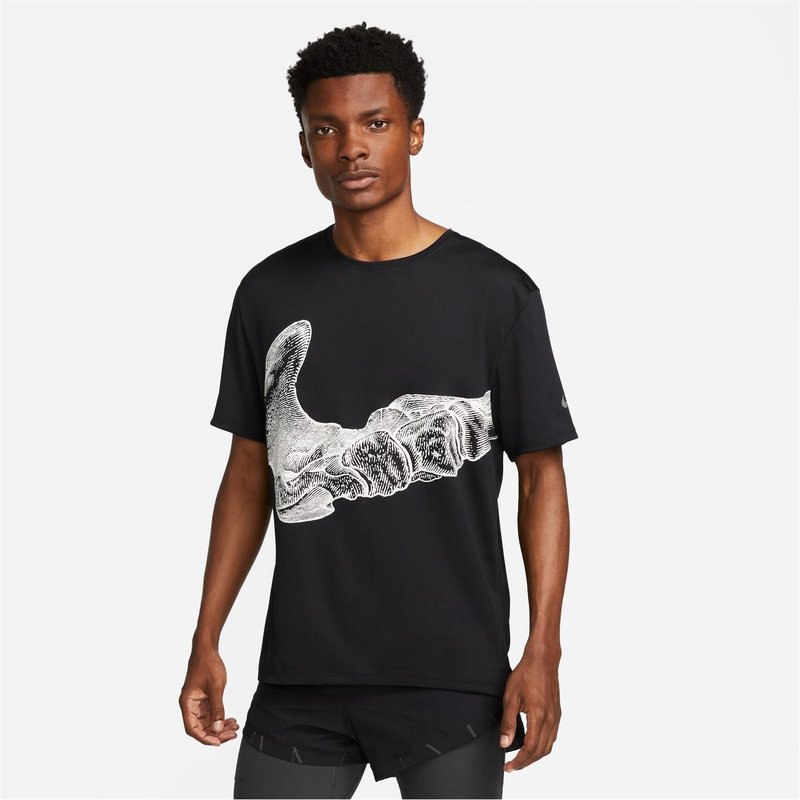 Футболка чоловіча Nike Dri-Fit Uv Run Division Miler (DV9263-010)