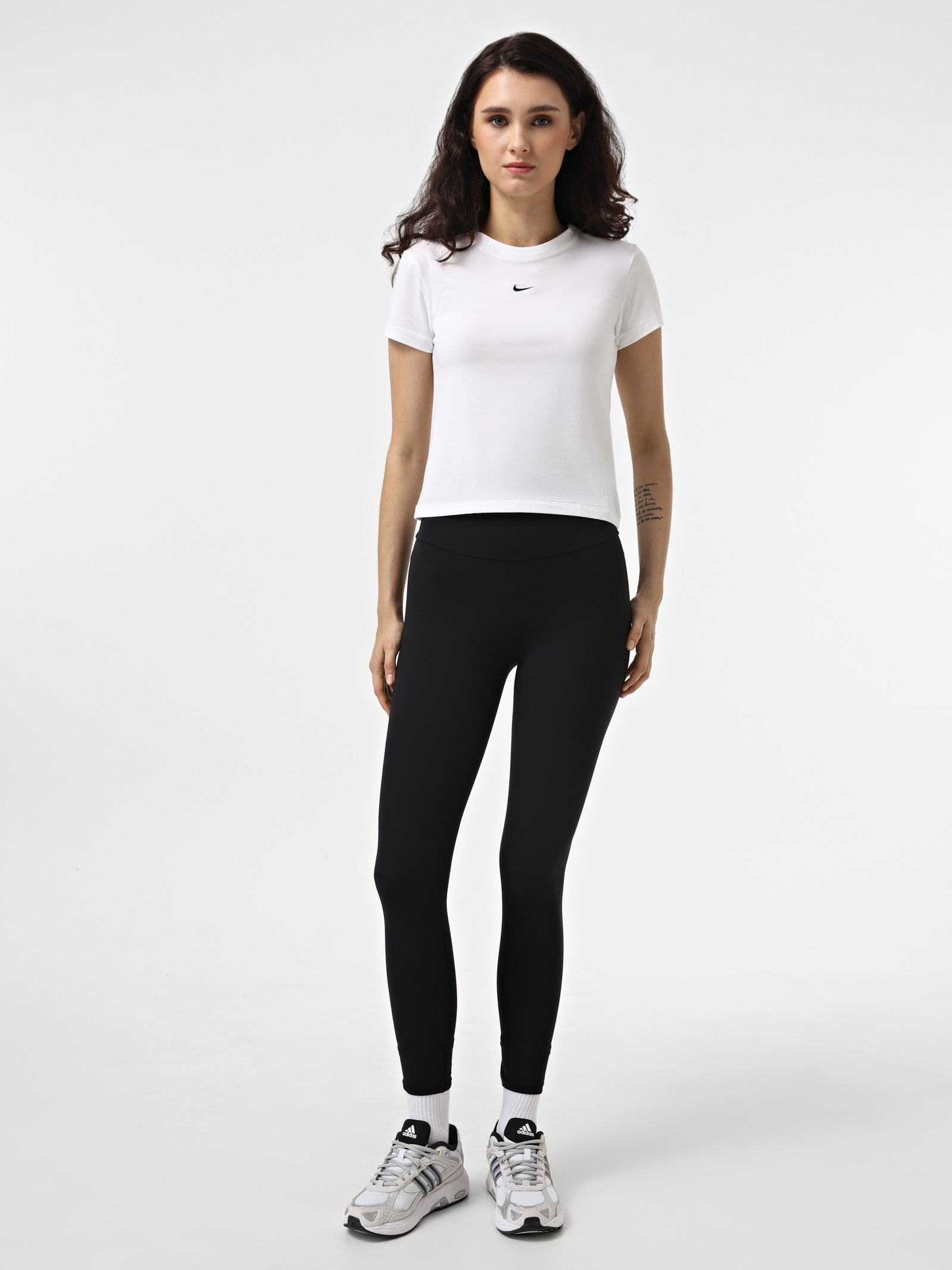 Футболка жіноча Nike W Nsw Nk Chll Knt Md Crp (FV5508-100)