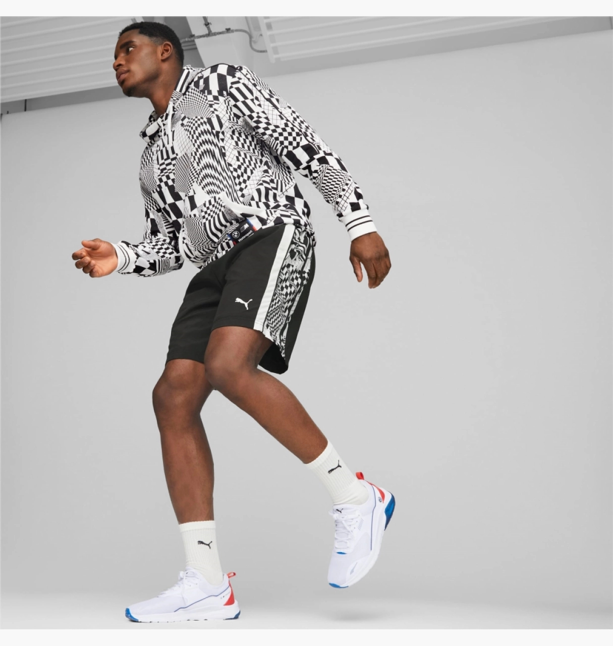 Шорти чоловічі Puma Bmw M Statement 85 Black (538401-01)