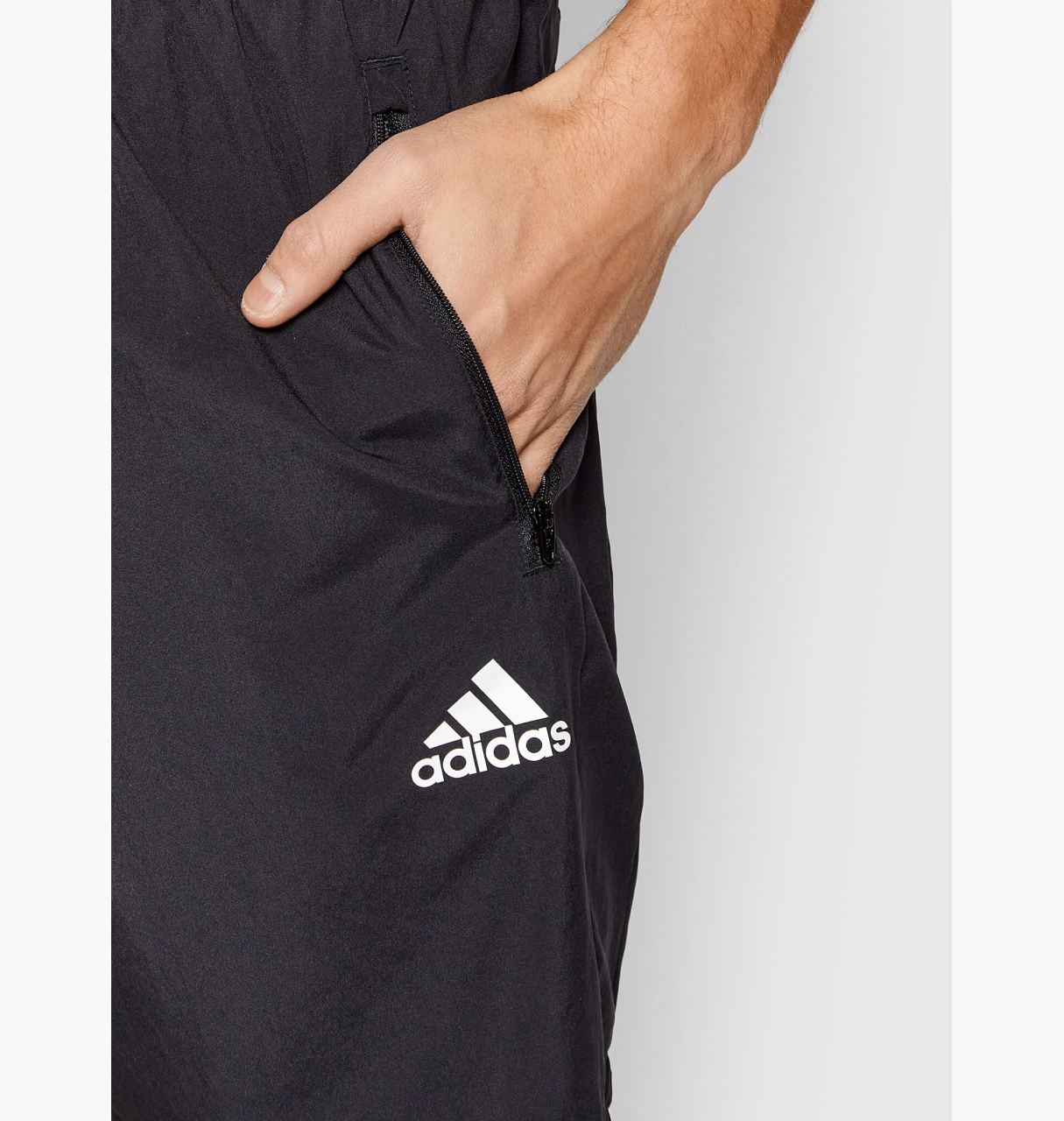 Шорти чоловічі Adidas Aeroready Designed 2 Move Black (GT8161)