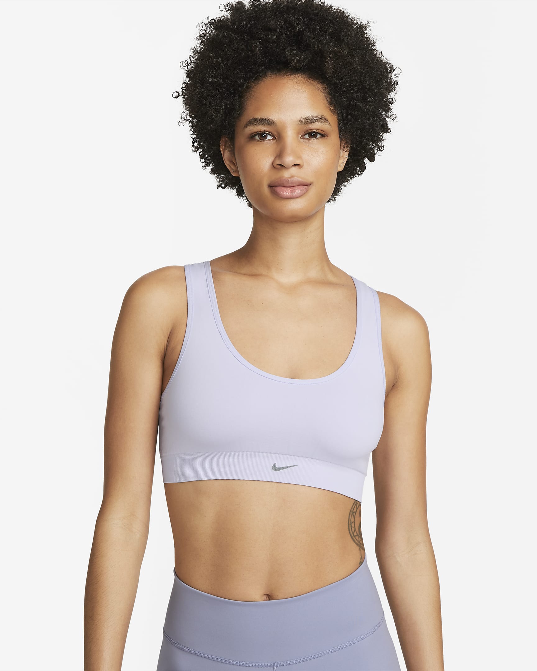 Спортивний топ жіночий Nike Women's Light-Support Non-Padded Sports Bra (DX0027-536)