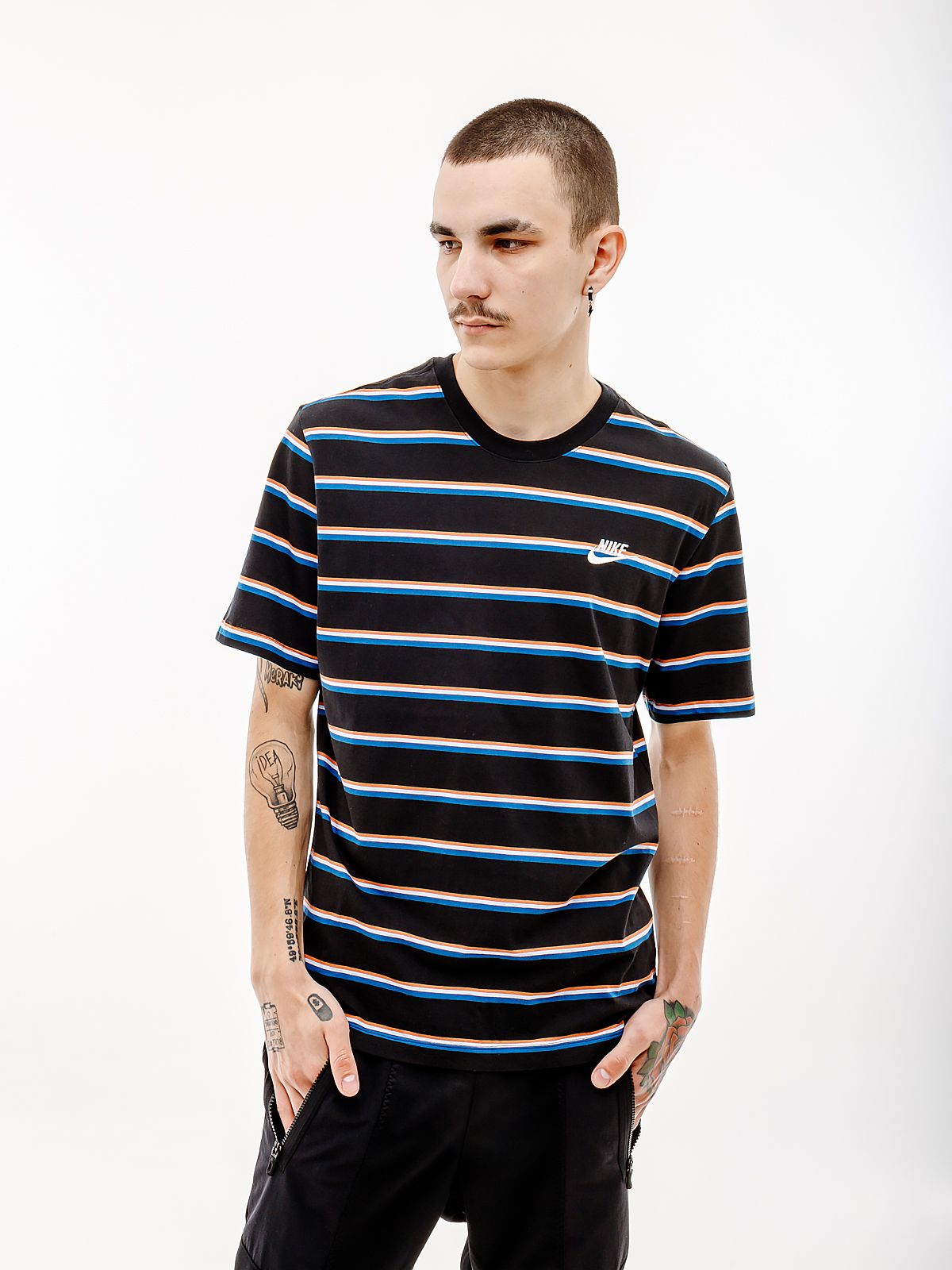 Футболка чоловіча Nike M Tee Club Stripe (DZ2985-011)