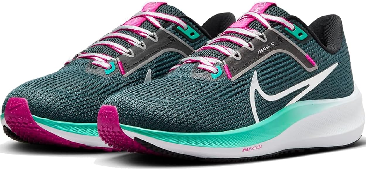 Кросівки для бігу жіночі Nike Air Zoom Pegasus 40 (DV3854-301)