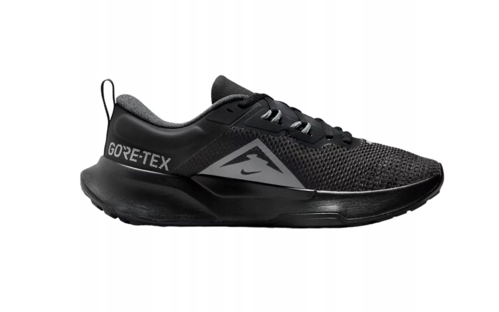 Трейлові кросівки для бігу чоловічі Nike Juniper Trail 2 Goretex V2 (HM9734-001)