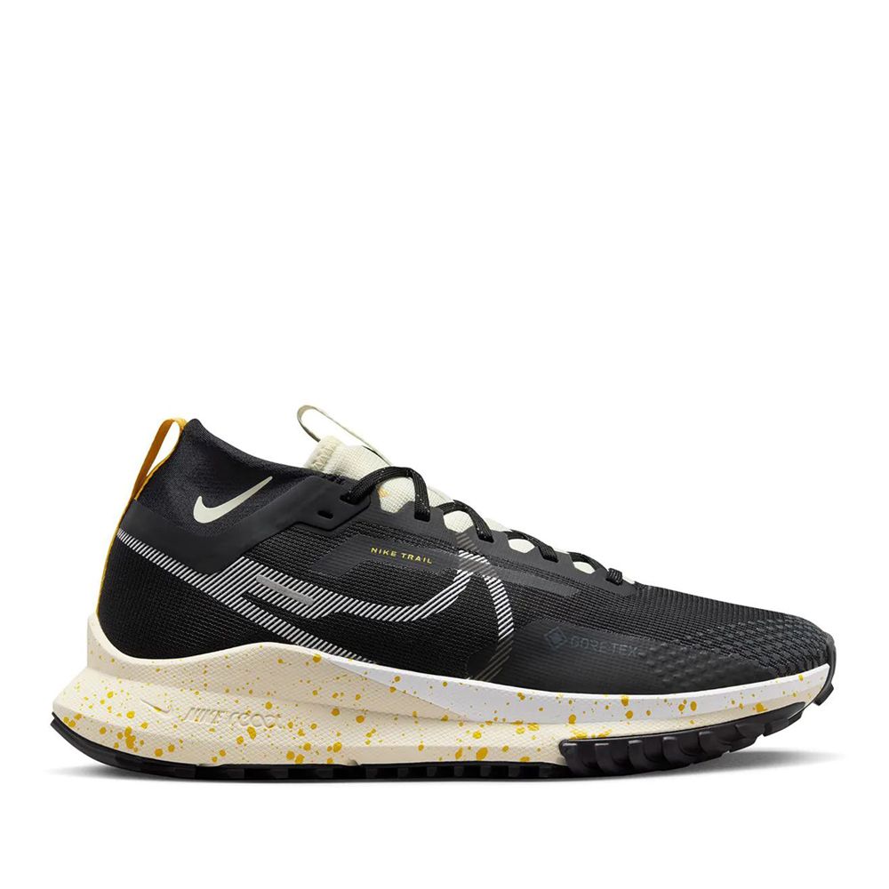 Трейлові кросівки для бігу чоловічі Nike React Pegasus Trail 4 Gtx (DJ7926-005)