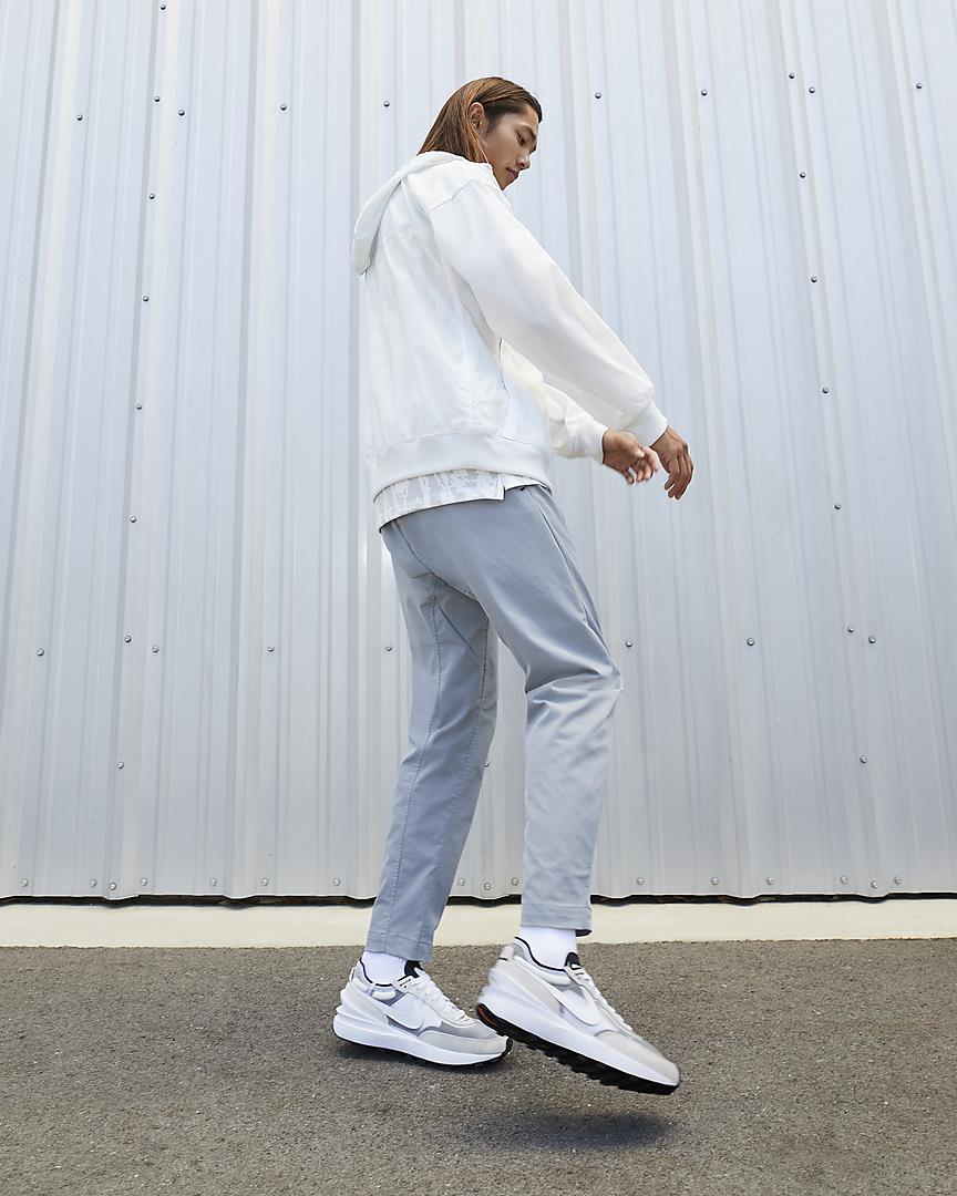 Кросівки чоловічі Nike Waffle One (DA7995-100)