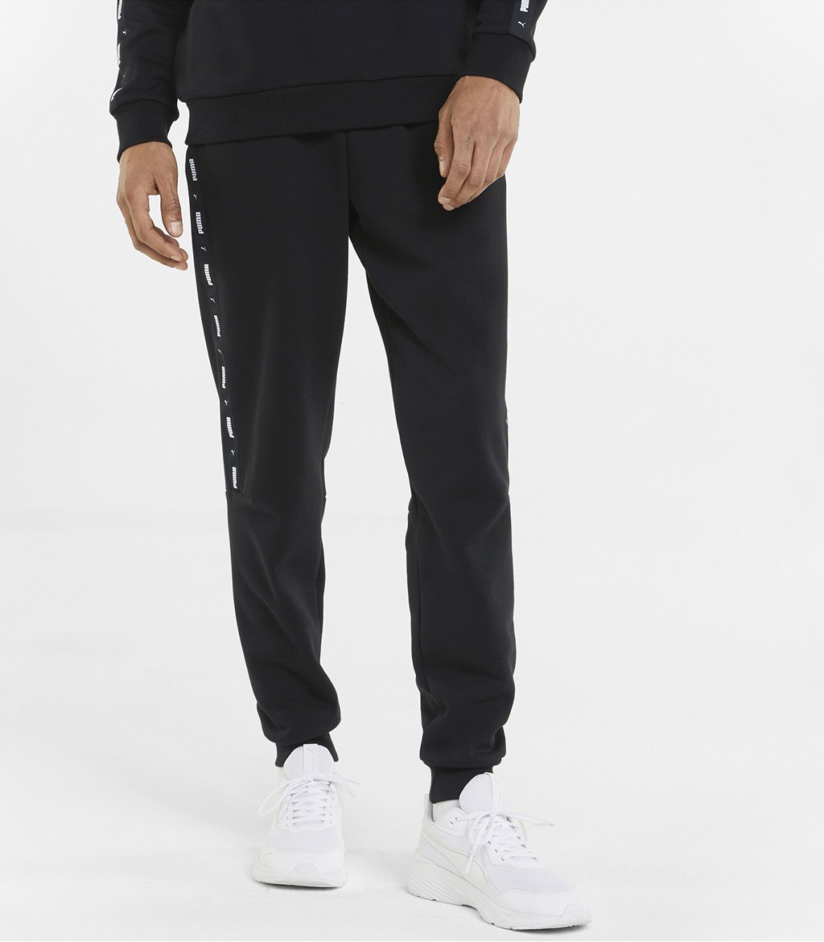 Брюки чоловічі Puma Essentials+ Tape Fleece Cuff (849042-01)
