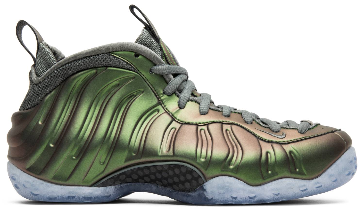 Баскетбольні кросівки жіноче Nike Air Foamposite One (AA3963-001)