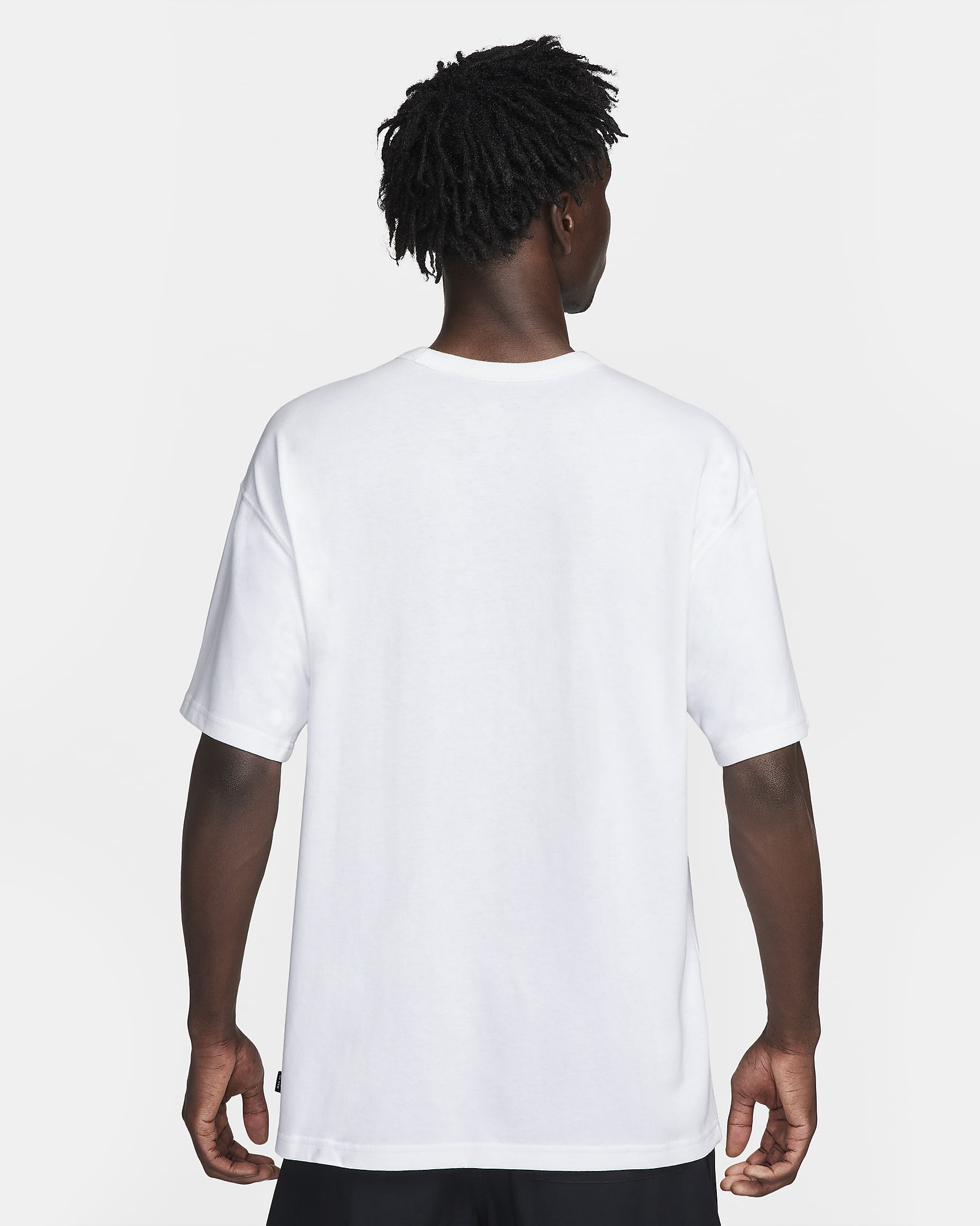 Футболка чоловіча Nike Sportswear Premium Essentials T-Shirt (DO7392-101)