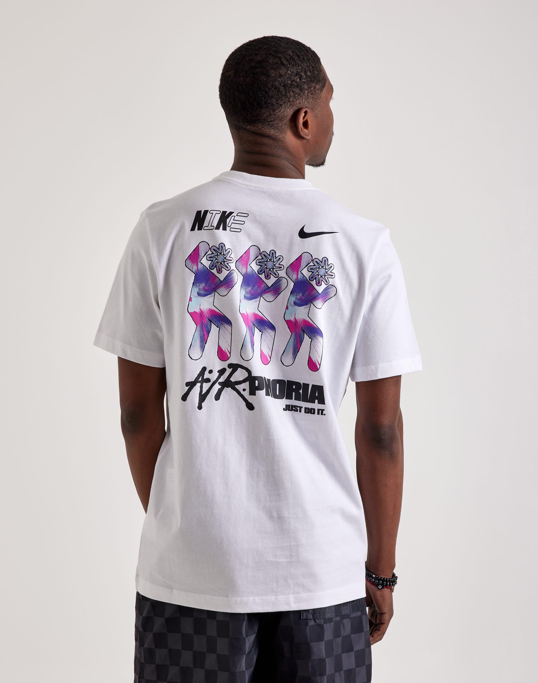 Футболка чоловіча Nike Sportswear Tee (FZ4794-100)