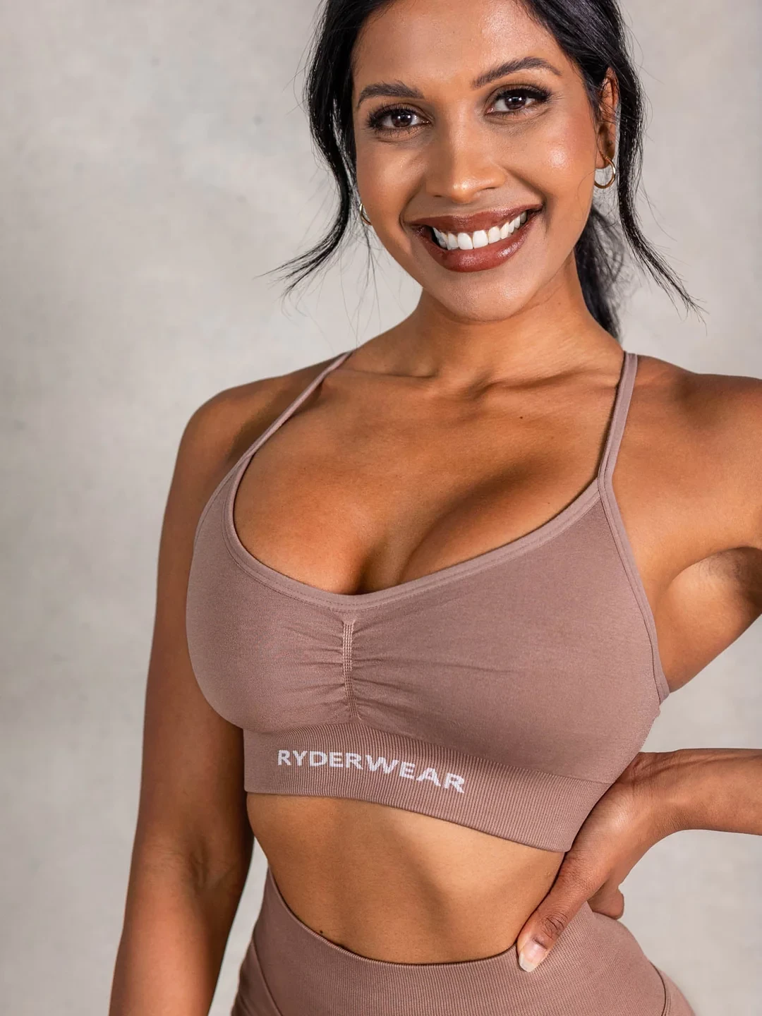 Безшовний спортивний бюстгальтер Ryderwear NRG NRGSBR-ALM Фото 4